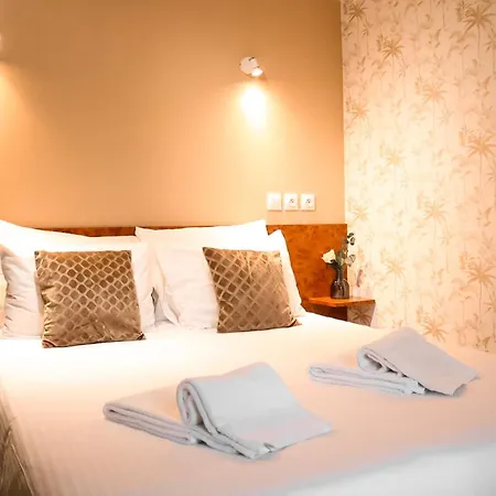 Maria Grazia Hotel *